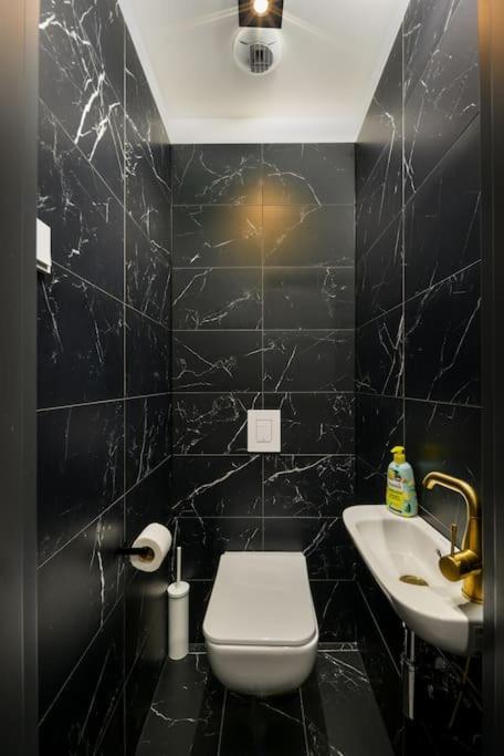 2Budapest Eye-Freegym And Sauna Luxury Home Εξωτερικό φωτογραφία