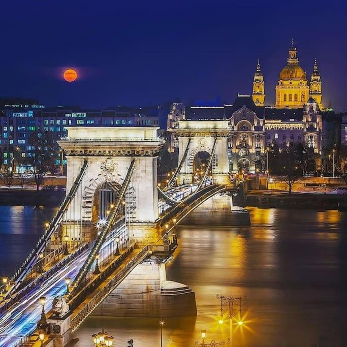 2Budapest Eye-Freegym And Sauna Luxury Home Εξωτερικό φωτογραφία