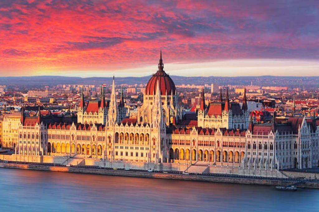2Budapest Eye-Freegym And Sauna Luxury Home Εξωτερικό φωτογραφία